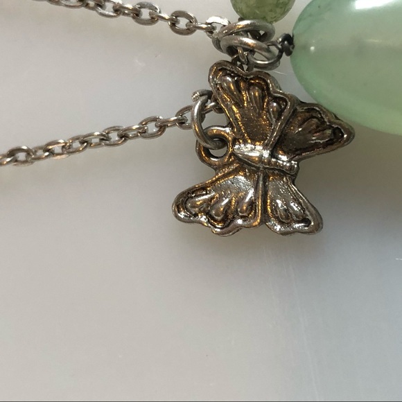 🔥4/$20Vintage Aqua blue stone & butterfly pendant - Picture 6 of 6